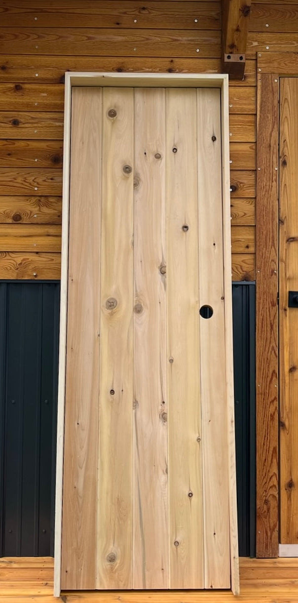 EXTERIOR DOOR