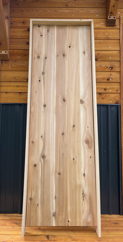 INTERIOR DOOR